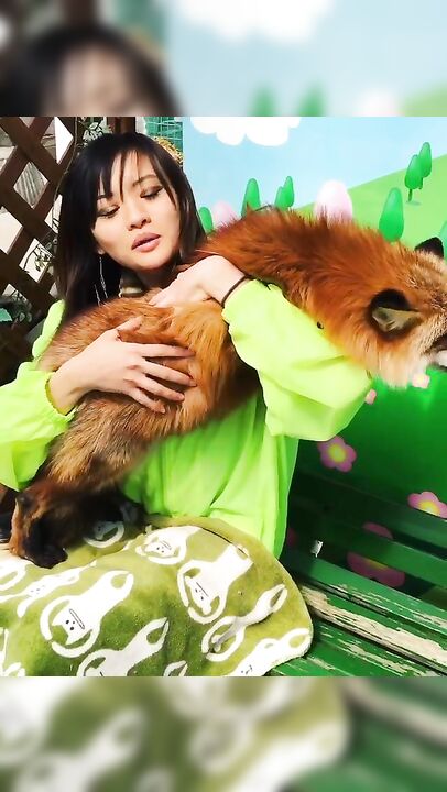@chanelchristine: Mama roo and baby roo go to fox village! Watch it on snap -> chaneru